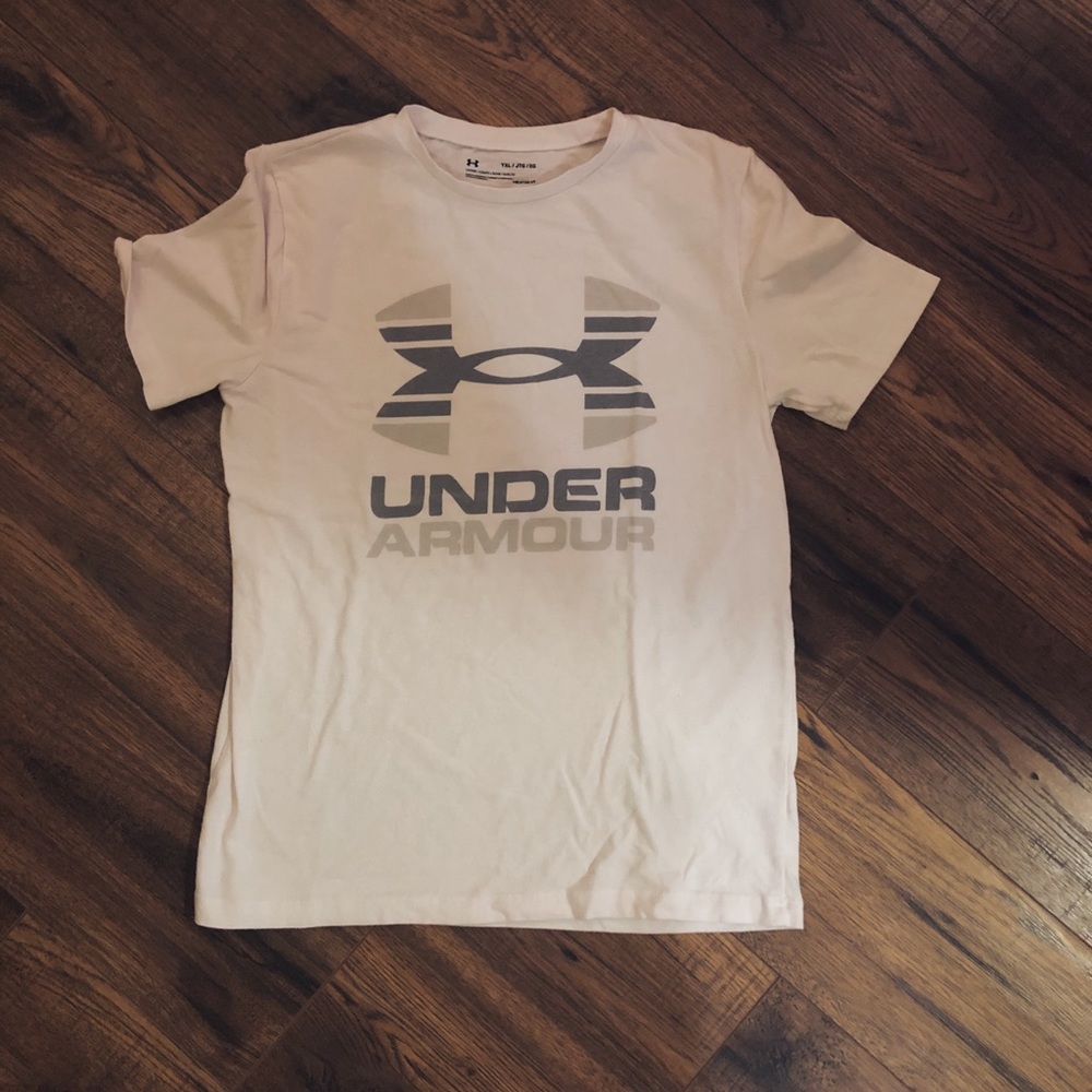 youth UNDER ARMOUR tshirt